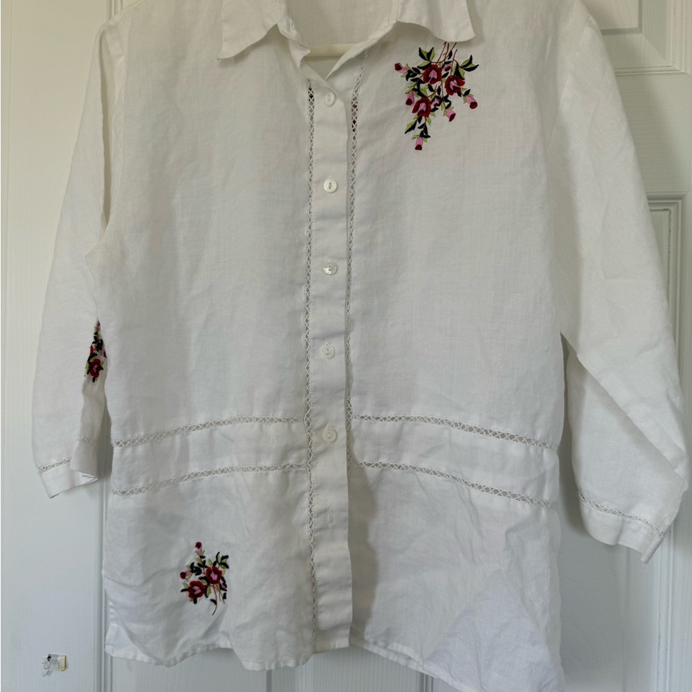 White Linen Button-Up Shirt with Floral Embroidery